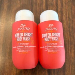 Sol de Janeiro BOM DIA BRIGHT™ CLARIFYING AHA BHA BODY WASH set